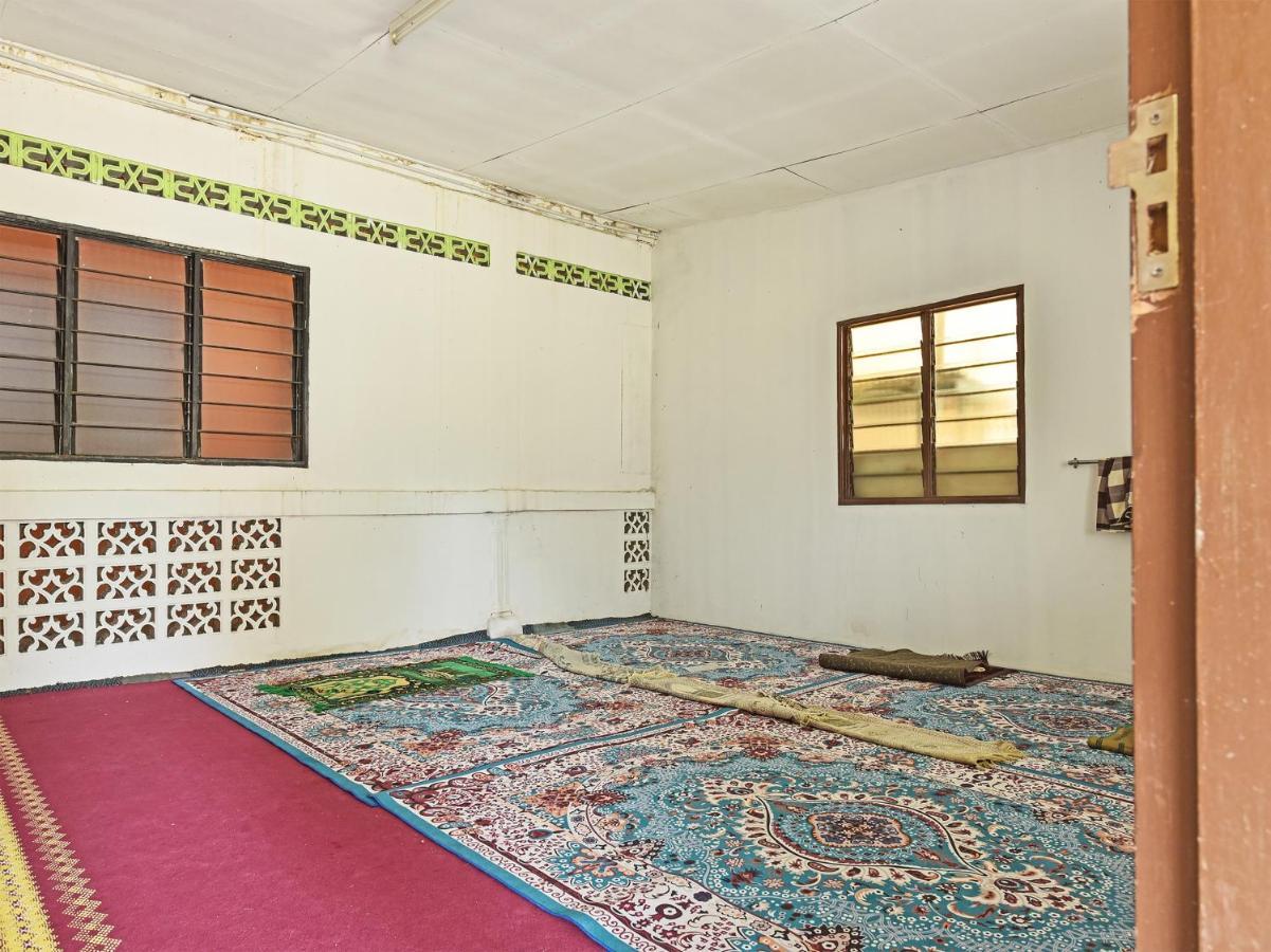 Oyo 90454 Haza Harmoni Guesthouse Kota Bharu Exteriér fotografie