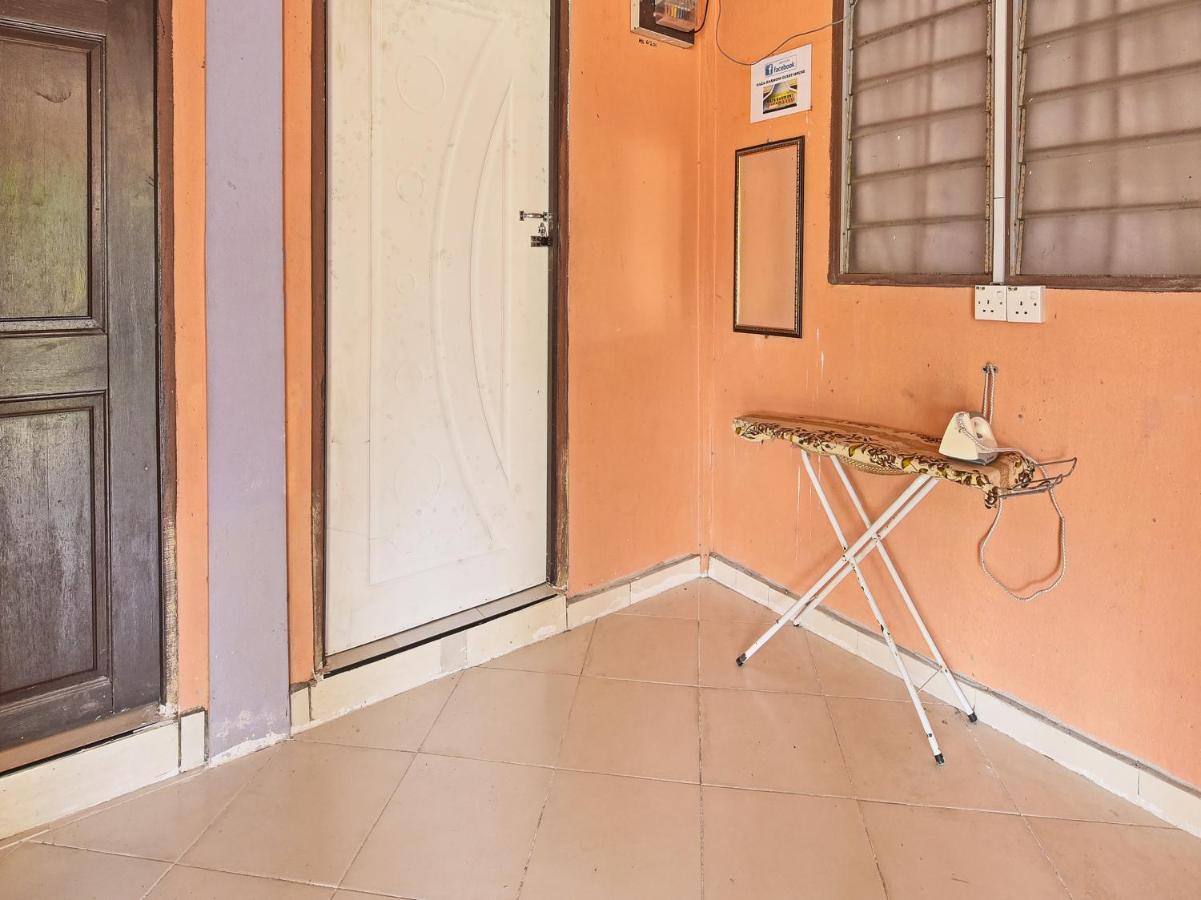 Oyo 90454 Haza Harmoni Guesthouse Kota Bharu Exteriér fotografie